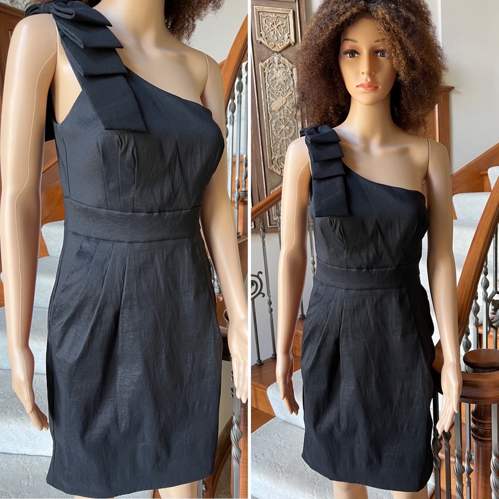 NWOT Betsy Adam Gorgeous Black Cocktail Dress Size10